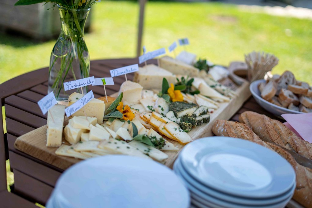 Käseauswahl aus der Hofkäserei des Biohofs Jacobi